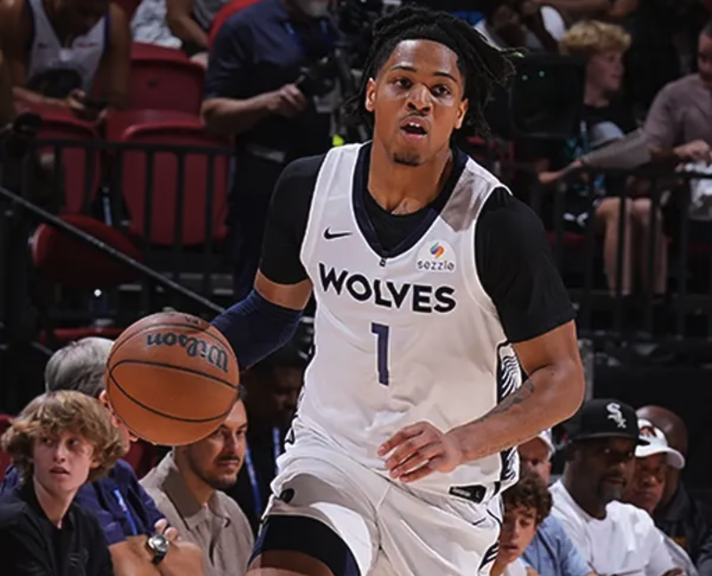 当年真追求过姚明？赵蕊蕊：啥时候的事？这锅我背了多少年了（被指当年追求姚明？赵蕊蕊发声：哪来的事，这口锅我背了多年）