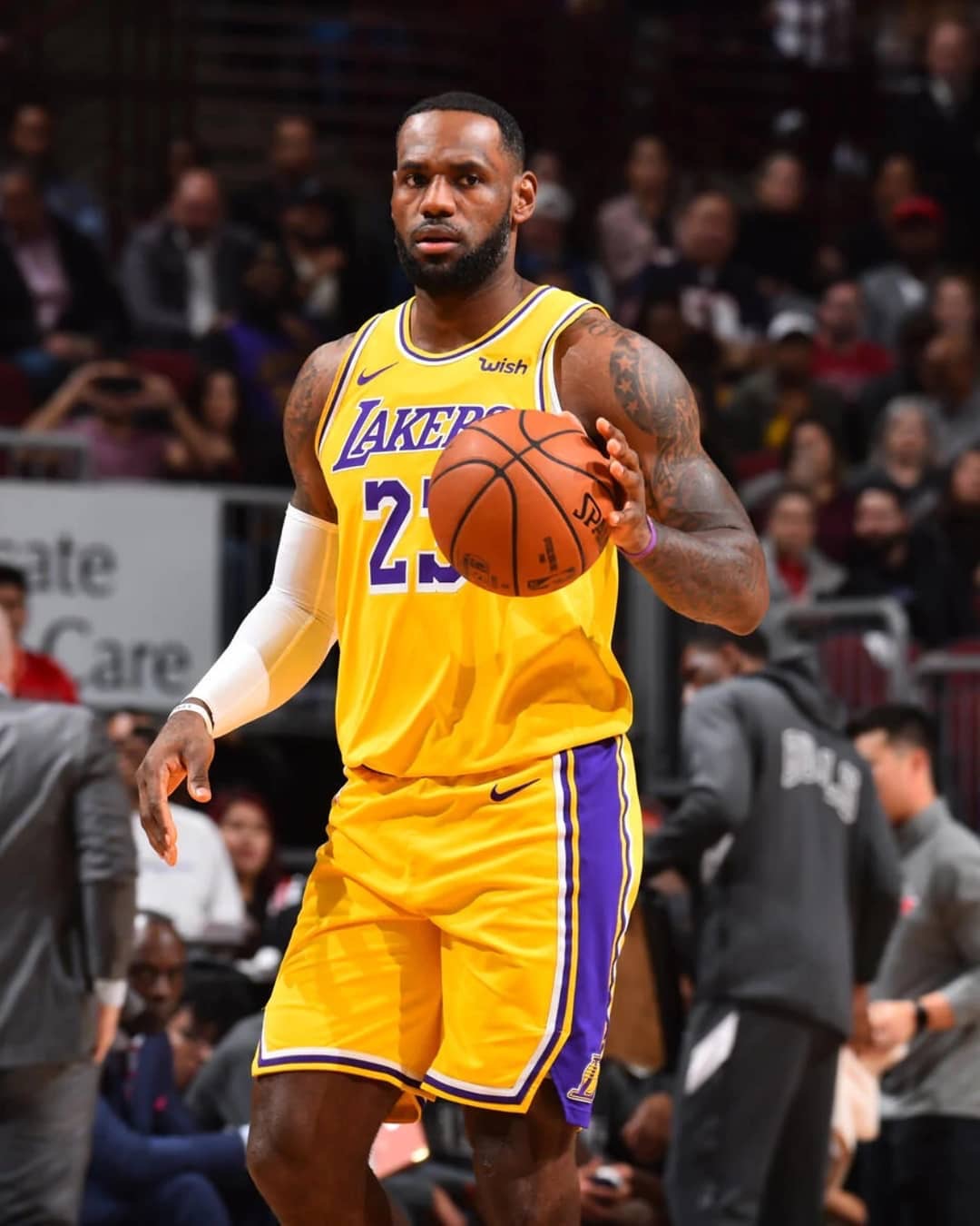 迈阿密国际获得第30届美职联总冠军，是第十六支夺冠球队（迈阿密国际加冕美职联第30届总冠军，成为史上第16支冠军球队）