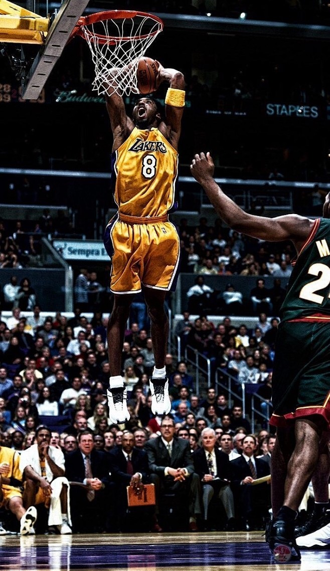 弗里克：我一直想对那些专家说点什么，但想想还是算了（弗里克：本想回应那些专家，转念还是作罢）