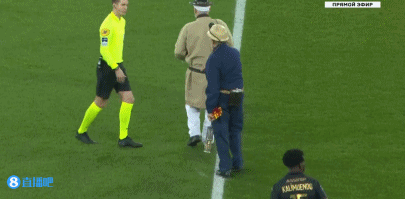 记者：阿连德本赛季美职联19球，迈阿密国际希望将其买断